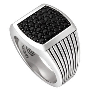 CREST RING